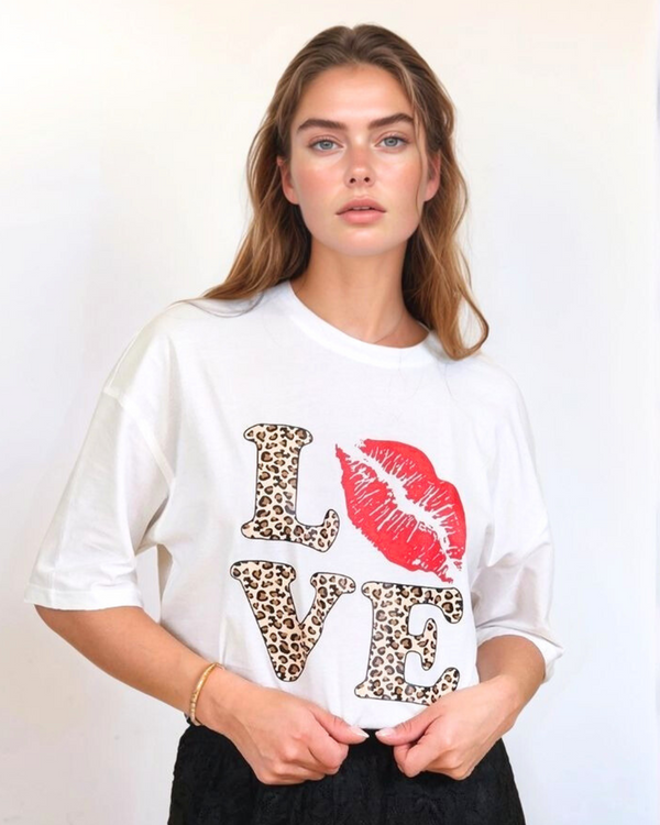 CAMISETA OVER LOVE