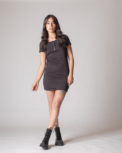 VESTIDO ESCOTE NEGRO